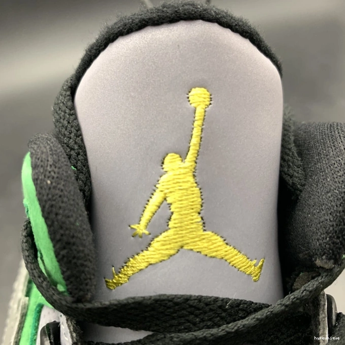 HYPE Ducks Tinker Retro Oregon PE 867493 Air Jordan shoes AJ3 3 0714